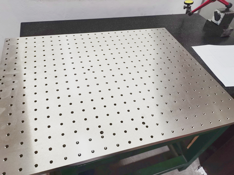 陶瓷吸盘，得人精工陶瓷零件，陶瓷真空吸盘