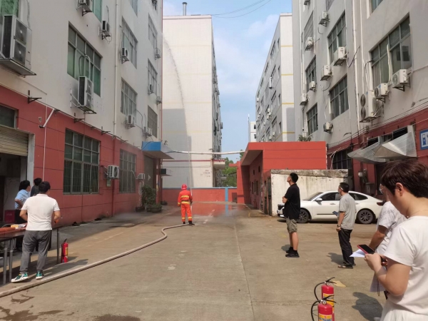 2022得人精工联合园区消防演习,在安全中生产,在快乐工作中分享